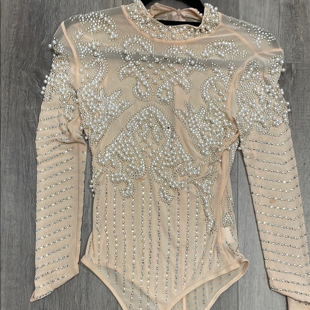Elegant Pearl Embellished Bodysuit